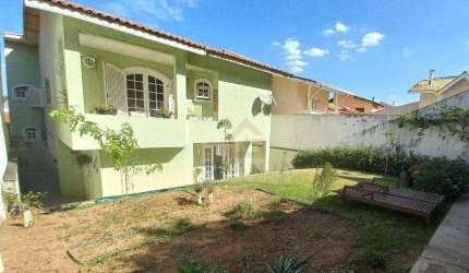 Casa com 4 dormitórios à venda, 390 m² por R$ 1.500.000,00 - São Paulo II - Cotia/SP