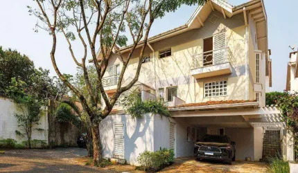 Casa com 3 dormitórios à venda, 153 m² por R$ 890.000,00 - Granja Viana - Cotia/SP