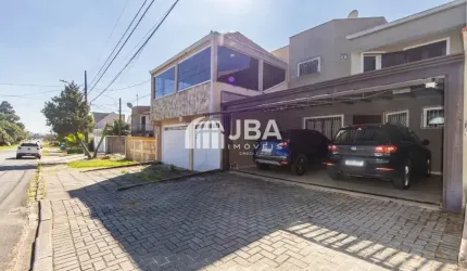 SOBRADO COM 3 QUARTOS FRENTE PRA RUA NO BOQUEIRÃO