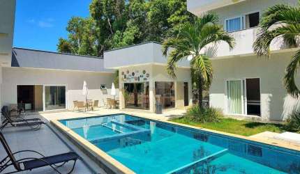Oportunidade! Casa em Itacimirim – 8 Suítes | Condomínio de Alto Padrão | Piscina com Hidro e Espaço Verde!