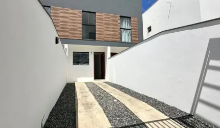 Geminado 2 dormitórios no Vila Nova