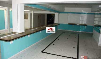 Prédio comercial de 450m², com 2 salões grandes no térreo, salão grande piso intermediário mais 4 salas piso superior próximo ao metrô Tatuapé/SP
