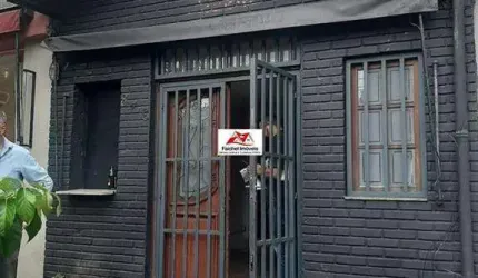 Sobrado comercial com 3 dormitórios, 3 wcs, depósito, cozinha ampla, salão no térreo espaçoso e acessível por 5.850,00 mais iptu - Tatuapé/SP