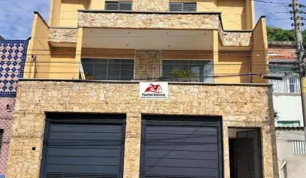 Excelente prédio comercial de 500m², com 5 suites, salas espaçosas, 4 vagas a 5 minutos do Shopping e 10 minutos metro Penha -Penha de França/SP.
