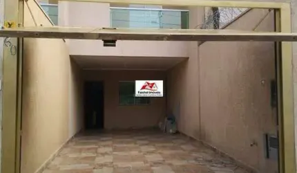 Sobrado de 112m² com 3 dorm., 1 suite com varanda, jardim de inverno e 2 vagas por 600.000,00 - Vila Nova/SP