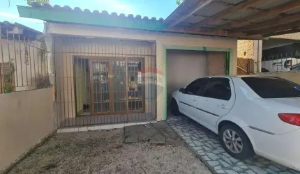 Casa 3 com dormitórios no Jardim Algarve