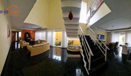 Sobrado com 4 dormitórios à venda, 379 m² por R$ 2.200.000,00 - Urbanova - São José dos Campos/SP