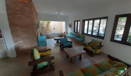 Casa com 4 dormitórios à venda, 210 m² por R$ 1.100.000,00 - Itaguá - Ubatuba/SP