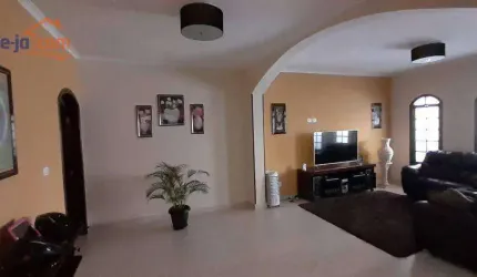 Sobrado com 3 quartos à venda, 240 m²  - Parque Itamarati - Jacareí/SP