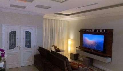 Sobrado com 3 dormitórios à venda, 220 m² por R$ 890.000,00 - Loteamento Residencial Vista Linda - São José dos Campos/SP