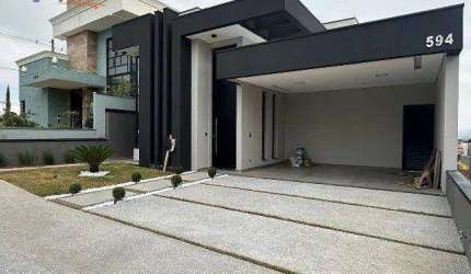 Casa com 3 dormitórios à venda, 135 m² por R$ 850.000,00 - Reserva do Vale - Caçapava/SP