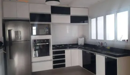 Sobrado com 3 quartos à venda, 240 m²- Condomínio Terras do Vale - Caçapava/SP