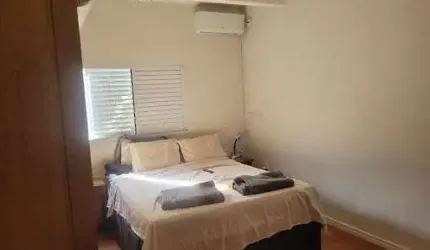 Sobrado com 3 quartos à venda, 186 m²- Jardim das Indústrias - São José dos Campos/SP