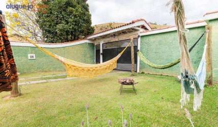 Casa à venda no Parque Monte Rey em São Bento do Sapucaí/SP com 300 m²