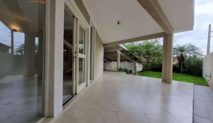 Casa à Venda em Condominio fechado no Urbanova com 3 quartos e 252 metros.