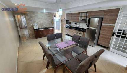 Sobrado com 4 dormitórios à venda, 206 m² por R$ 650.000,00 - Jardim Portugal - São José dos Campos/SP