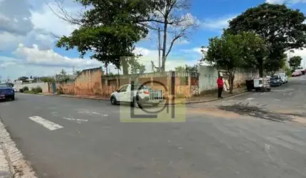 Terreno comercial à venda na Nossa Senhora Aparecida, Itu  por R$ 780.000