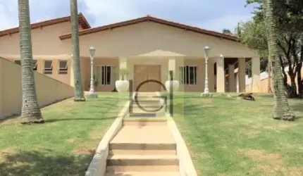 Imponente mansão de luxo com 4 suítes e 788m² de área em Itu-SP, bairro Brasil: venda ou locação!