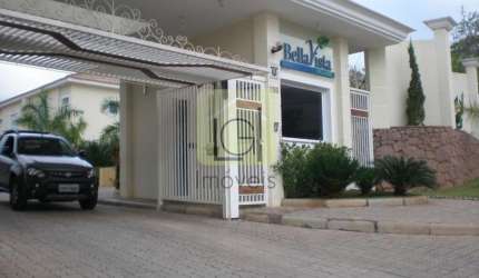 Imóvel  à venda em Condomínio Village Bella Vista, Itu-SP: 3 quartos, 3 suítes, 2 salas, 4 banheiros, 3 vagas, 170m².