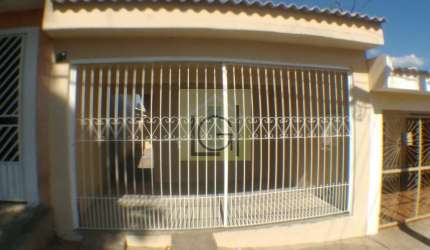 Casa à venda em Salto-SP, no Jardim das Nações: 2 quartos, 1 sala, 1 banheiro, 2 vagas de garagem, 100m² de área.