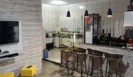 Imperdível Casa à Venda em Itu-SP, Parque São Camilo  3 Quartos, 1 Banheiro, 2 Vagas de Garagem, 90m² de Área.
