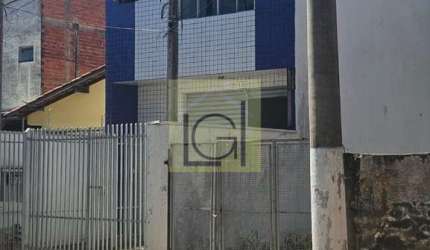 Barracão comercial para venda no Jardim Padre Bento, Itu-SP: 4 salas, 2 vagas e 218m² de área.