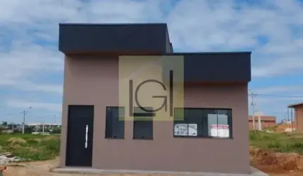 Casa com 2 quartos à venda no Jardim América, Salto  por R$ 380.000