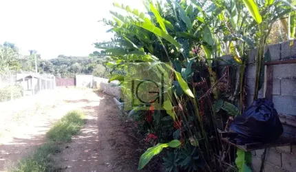 Chácara à venda em Mairinque-SP, bairro Kawazoe: 1 quarto, 1 sala, 1 banheiro, 5 vagas de garagem, 160m² de área.