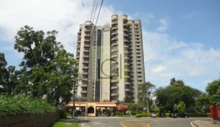 Apartamento  para Locação em Itu - SP - 4 Quartos, 2 Suítes, 3 Salas, 3 Banheiros, 3 Vagas de Garagem, 285m² de Área no Bairro Brasil.