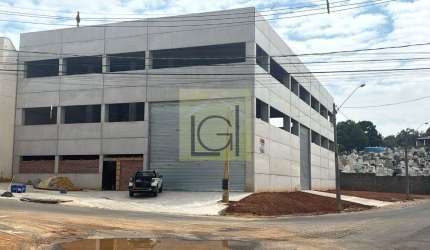 Galpão industrial para locação no Distrito Industrial dos Bandeirantes em Salto-SP: 940m² e 3 banheiros!