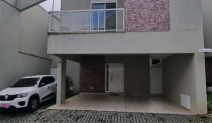 Sua família merece um lar como esse, um sobrado de 190 m², no melhor bairro de Mogi!