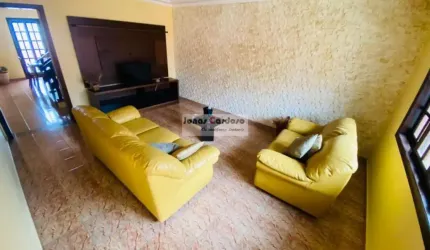 Venha conhecer essa oportunidade para viver em um bairro tranquilo e com uma atmosfera serena.