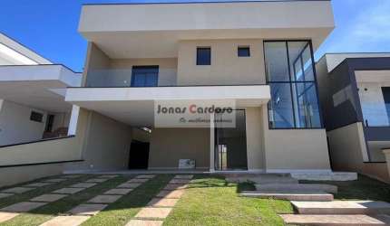 Casa de luxo em condomínio no bairro Mosaico Essence, Mogi das Cruzes-SP: 4 quartos, 3 suítes, 2 salas, 5 banheiros, 4 vagas, 275m². Por R$: 1.650.000