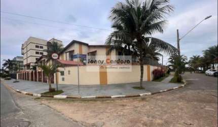 Casa na praia toda mobiliada, ótimo para investimento, pé na areia, aceita permuta por carro, 3 quartos, sendo 1 suíte. Por R$: 590 mil. Bertioga