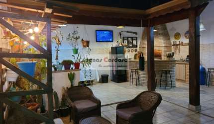 Casa à Venda em Mogi das Cruzes-SP, no Villa Di Cesar: estuda permuta, 3 Quartos sendo 1 Suíte, cozinha planejada, área gourmet impecável. R$:650 mil