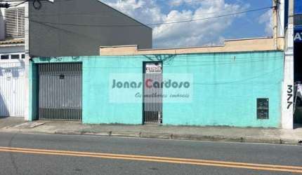 Incrível oportunidade! Propriedade ideal para quem deseja investir em um comércio ou até mesmo transformá-la  em um espaço residencial.