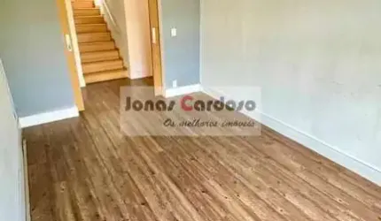 Casa Comercial para Locação na Vila Oliveira, Mogi das Cruzes-SP: 3 Quartos, 1 Suíte, 2 Salas, 4 Banheiros, 1 Vaga de Garagem, 175m².