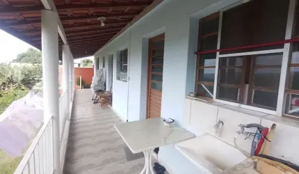 vendo casa em águas de lindoia- sp.