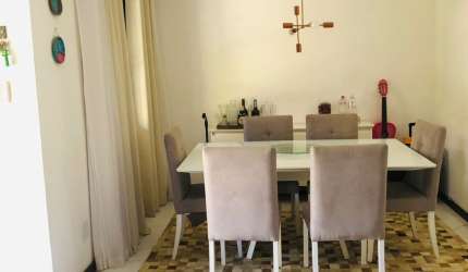 Stella Maris quatro quarto com placas solares