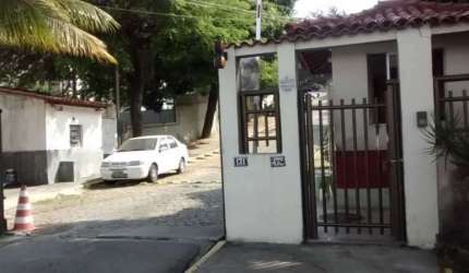 Apartamento com 2 quartos à venda na Rua Oswaldo Lussac, Taquara, Rio de Janeiro, 50 m2 por R$ 150.000