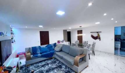 Apartamento com 3 quartos à venda na Rua Porto Vitória, Curicica, Rio de Janeiro, 180 m2 por R$ 550.000