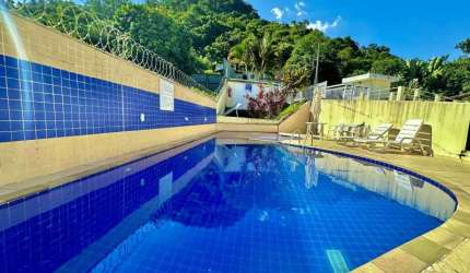 Casa em condomínio fechado com 3 quartos à venda na Estrada dos Bandeirantes, Vargem Pequena, Rio de Janeiro, 93 m2 por R$ 425.000