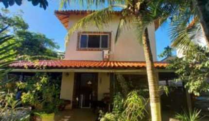 Casa em condomínio fechado com 3 quartos à venda na Rua Paulo José Mahfud, Vargem Pequena, Rio de Janeiro, 320 m2 por R$ 750.000