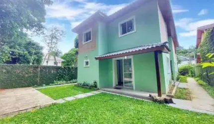 Casa em condomínio fechado com 4 quartos à venda na Rua Serra Dourada, Vargem Grande, Rio de Janeiro, 360 m2 por R$ 880.000