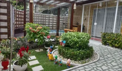 Casa em condomínio fechado com 4 quartos à venda na Rua Estrada dos bandeirantes, Vargem Pequena, Rio de Janeiro por R$ 1.060.000
