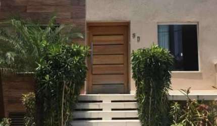 Casa em condomínio fechado com 5 quartos à venda na Estrada do Rio Grande, Taquara, Rio de Janeiro por R$ 550.000