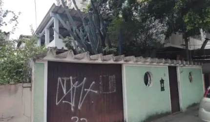 Casa com 2 quartos à venda na Estrada Capenha, Pechincha, Rio de Janeiro, 220 m2 por R$ 700.000