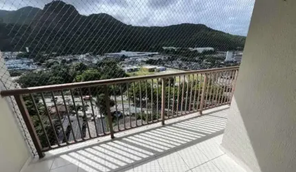 Apartamento com 4 quartos à venda na Estrada dos Bandeirantes, Jacarepaguá, Rio de Janeiro, 96 m2 por R$ 490.000