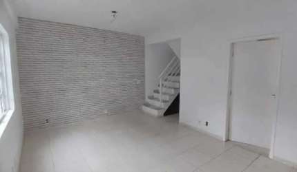 Casa em condomínio fechado com 5 quartos à venda na Rua Professor Santos Moreira, Vargem Pequena, Rio de Janeiro, 170 m2 por R$ 450.000