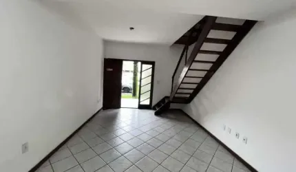 Casa em condomínio fechado com 4 quartos à venda na Estrada do Catonho, Taquara, Rio de Janeiro, 120 m2 por R$ 270.000